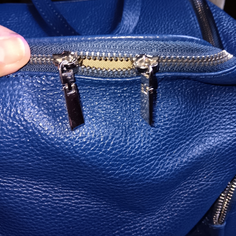 Genuine leather backpack - Picture 8 of 9